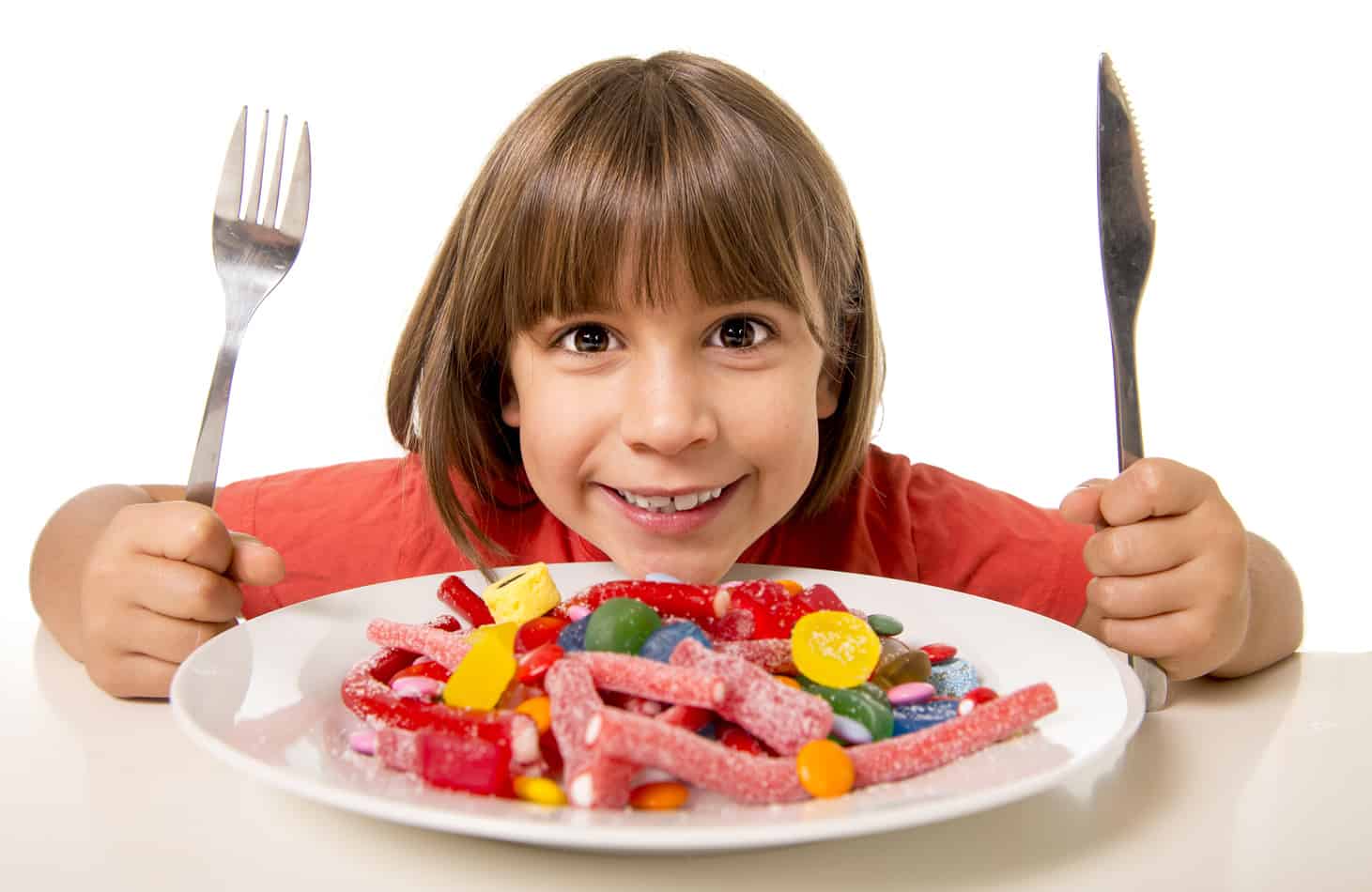 Cómo manejar a un niño de 7 años que come todo el tiempo