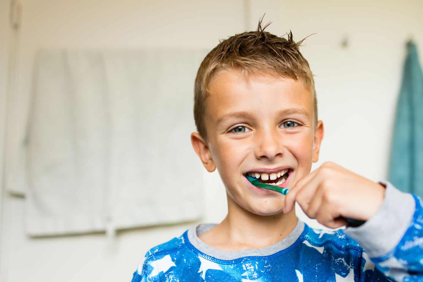 ¿Cuál es el mejor cepillo de dientes para un niño de 7 años?